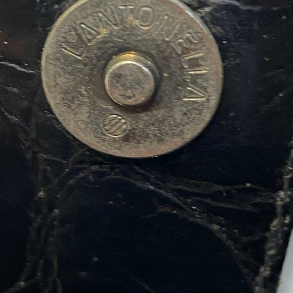 Clutch - Picture 3 of 5